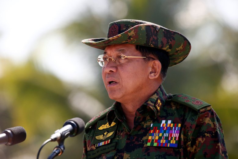 Myanmar military commander-in-chief, Senior General Min Aung Hlaing, attends a military exercise at Ayeyarwaddy delta region in Myanmar, February 3, 2018. REUTERS/Lynn Bo Bo/Pool